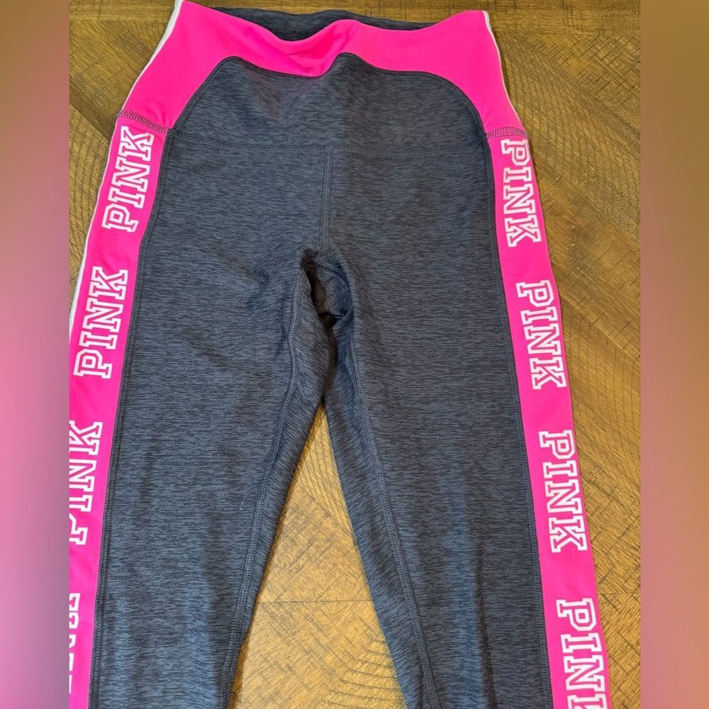 PINK Victoria's Secret Ultimate Charcoal and Hot Pink Leggings - Picture 4 of 6